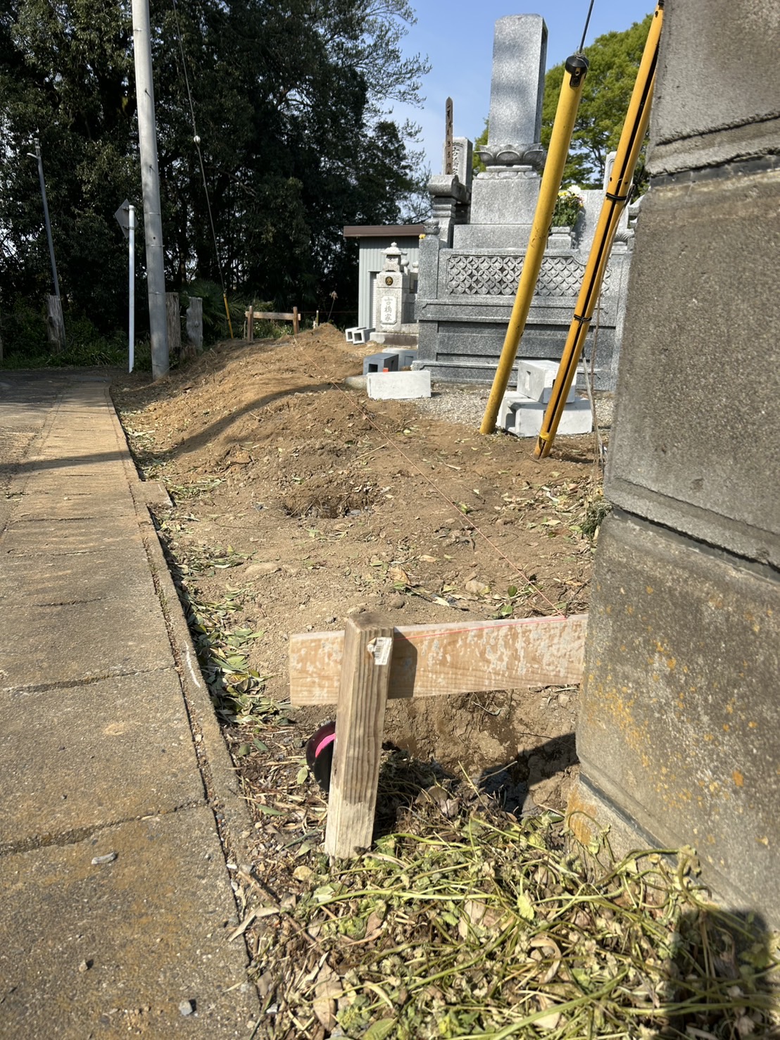 F様共同墓地 before